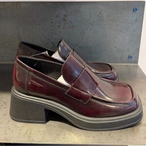 Vagabond Dorah Loafer